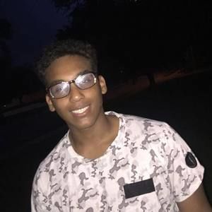 Meet your Posher, Ahmed